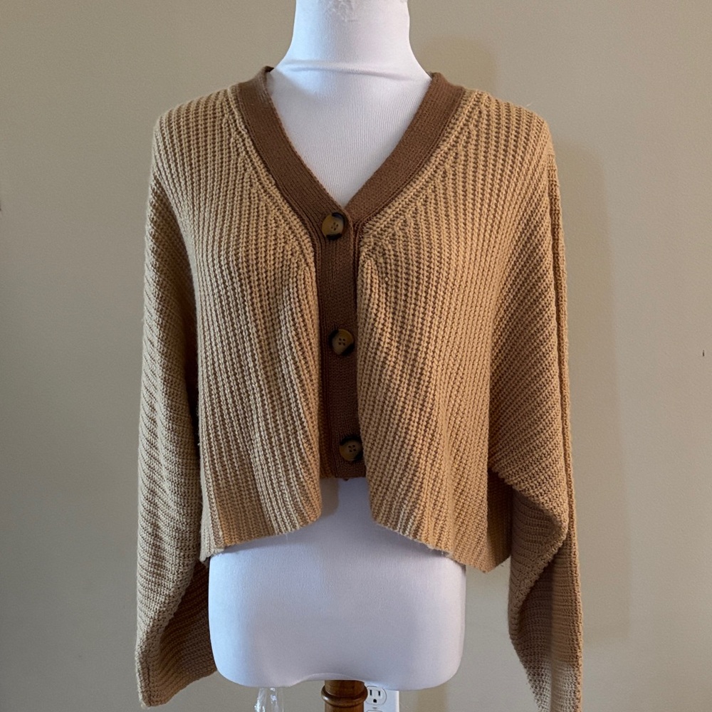 Cropped sweater